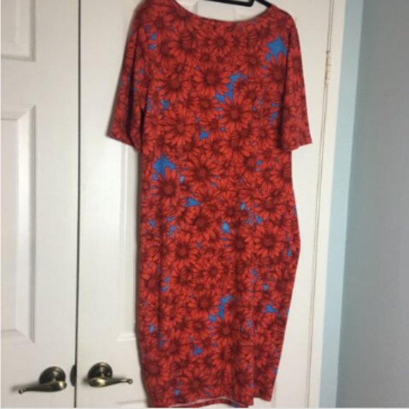 LulaRoe Julia Dress 3XL Red/Orange Flowers w/ Blue - Picture 4 of 6